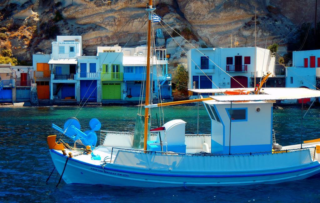 Tsakanos Traditional Sirma Klima  エクステリア 写真